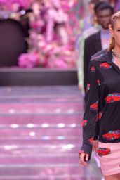 Stella Maxwell - Versace Fashion Show S/S 2020 in Milan 06/15/2019