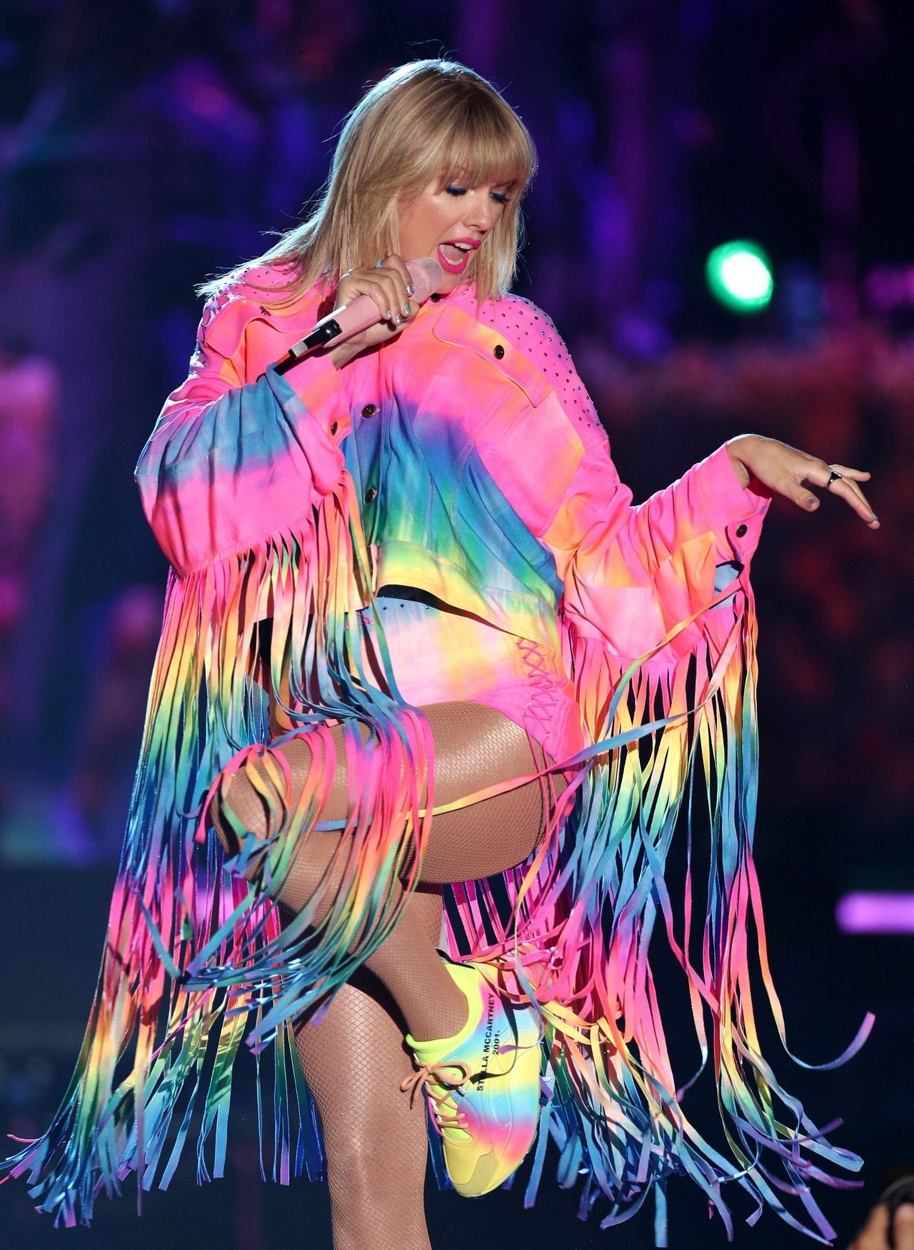 Taylor Swift Performs at 2019 iHeartRadio Wango Tango in