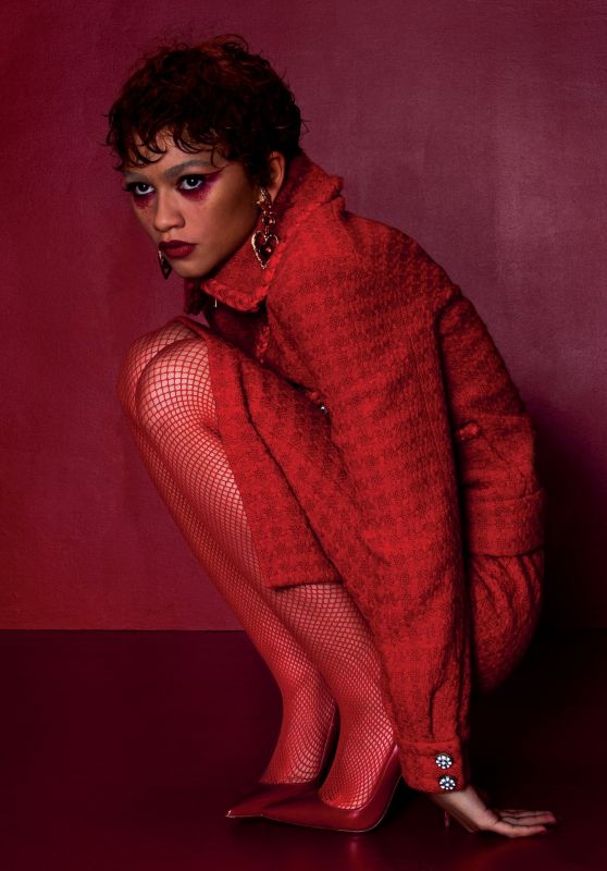 Zendaya Coleman - Photoshoot for Paper Magazine, June 2019