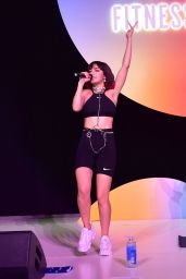 Charli XCX - Performs During a Workout Class in Los Angeles 07/20/2019