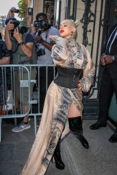 Christina Aguilera - Jean Paul Gaultier Haute Couture Fall/Winter 2019 2020 Show in Paris