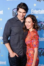 Courtney Ford – EW Comic Con Party in San Diego 07/20/2019