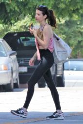 Emma Roberts in Gym Ready Outfit - LA 07/17/2019