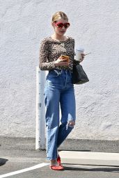 Emma Roberts - Meets Friends For Lunch in Los Feliz 07/07/2019