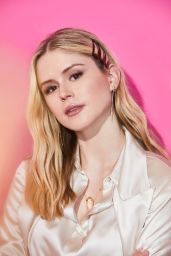 Erin Moriarty   Pizza Hut Lounge Portraits at SDCC 2019   - 55