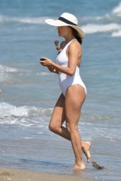 Eva Longoria at the Beach in Marbella 07/09/2019