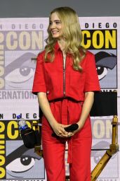 Freya Allen - "The Witcher" Panel at SDCC 2019