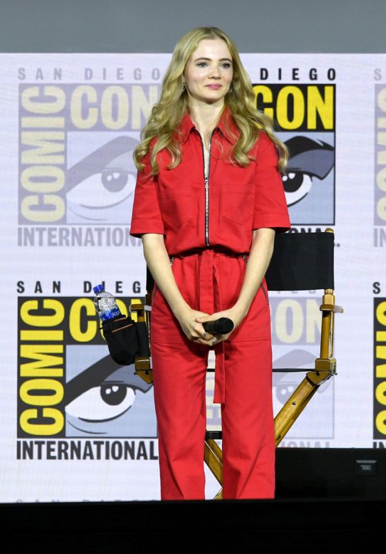 Freya Allen - "The Witcher" Panel at SDCC 2019