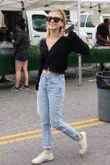 Genevieve Hannelius - Shopping at the Farmers Market in Studio City 08 ...