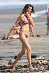 Gisele Bundchen in a Bikini - Beach in Costa Rica 07/16/2019