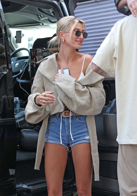 Hailey Rhode Bieber and Justin Bieber - Arrive at Pastaio in Beverly Hills 07/03/2019