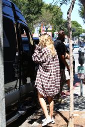 Hailey Rhode Bieber - Heading to the Gym in LA 07/27/2019