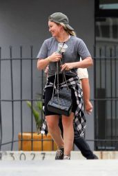 Hilary Duff Street Style - Running Errands in Studio City 07/23/2019