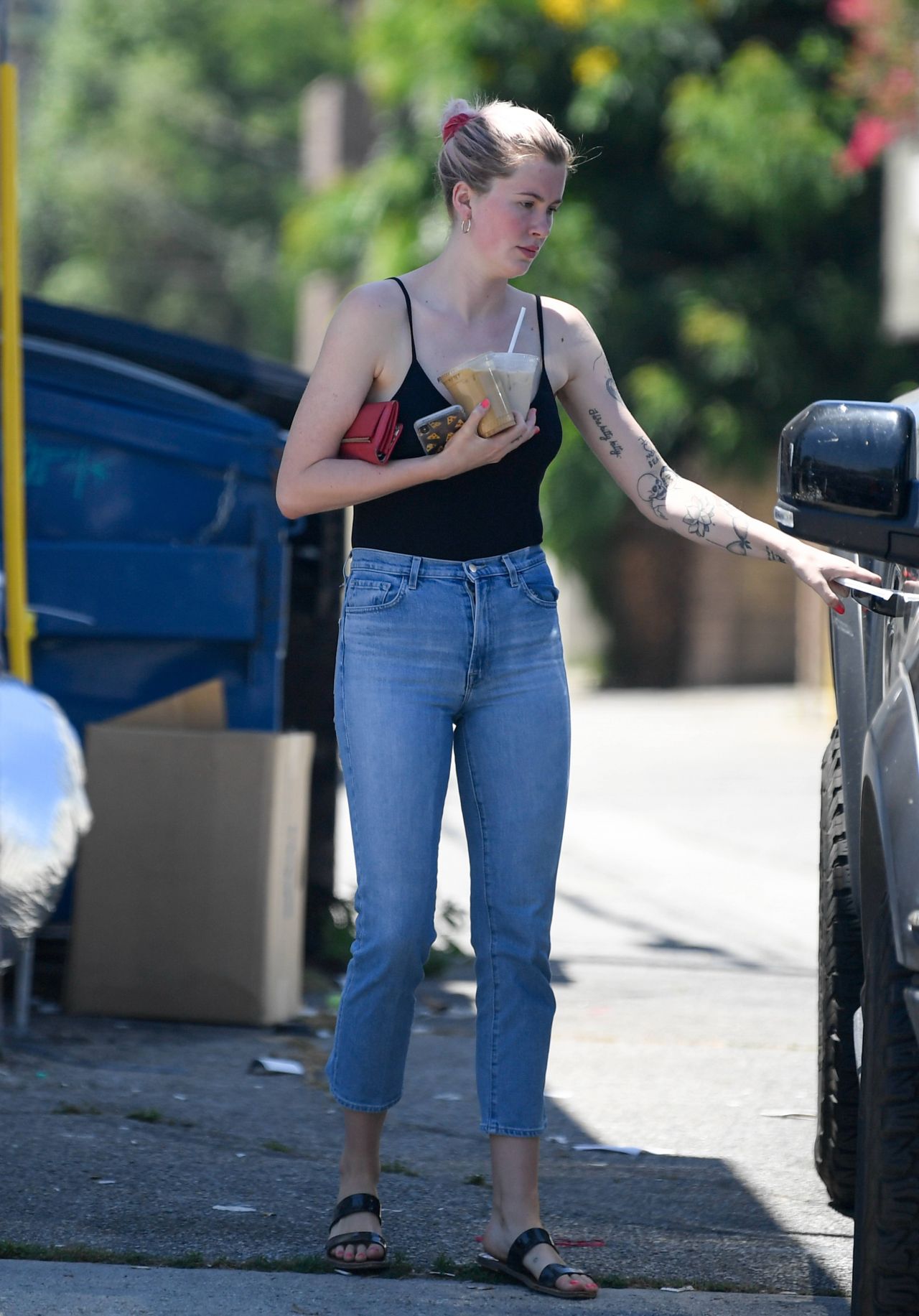 Ireland Baldwin - Out in Los Angeles 07/11/2019 • CelebMafia