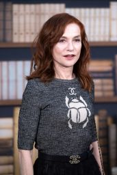 Isabelle Huppert – Chanel Show at Paris Fashion Week 07/02/2019