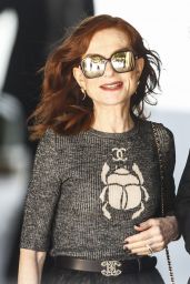 Isabelle Huppert – Chanel Show at Paris Fashion Week 07/02/2019