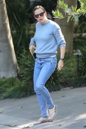 Jennifer Garner - Out in Pacific Palisades 07/12/2019