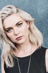 Jenny Boyd - Legacies Portraits at SDCC 2019