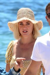 Katy Perry Summer Style 07/28/2019