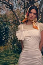 Kendall Jenner - Kendall + Kylie Summer Collection 2019