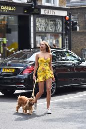 Kimberley Garner in a Short Yellow Summer Dress - Chelsea 07/09/2019