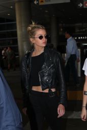 Kristen Stewart and Stella Maxwell - LAX Airport 07/20/2019