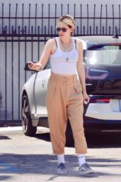 Kristen Stewart - Out for Lunch in LA 07/01/2019