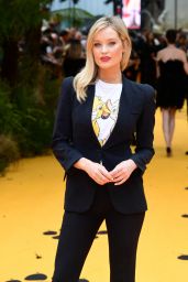 Laura Whitmore – “The Lion King” European Premiere in London