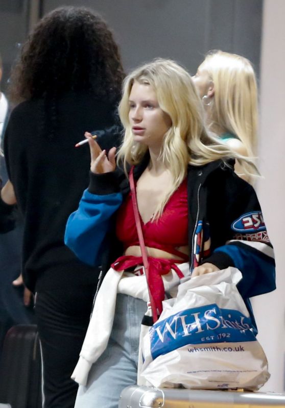 Lottie Moss at Airport in Barcelona 07/19/2019