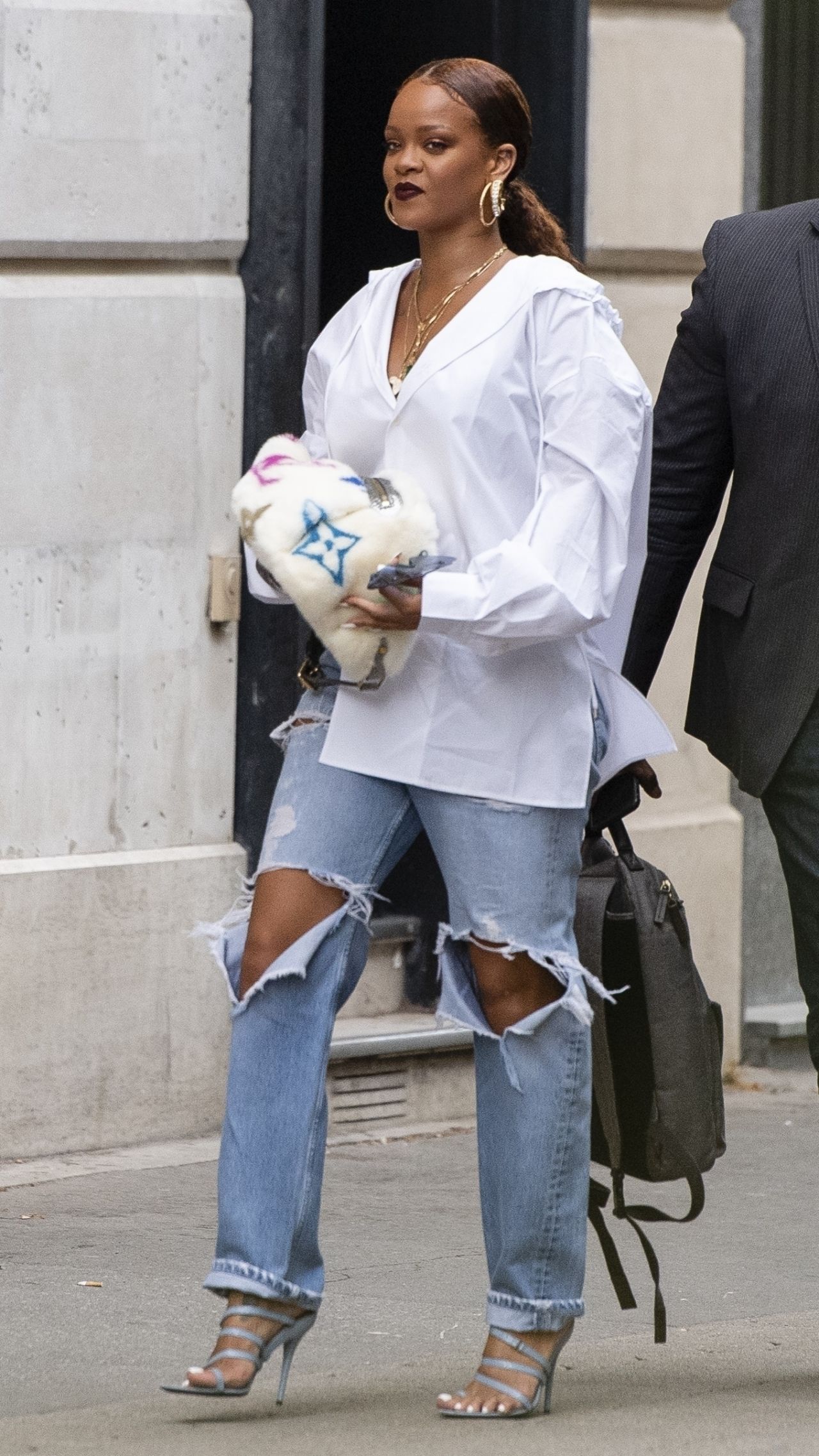 Rihanna Street Style 07 26 2019 Celebmafia