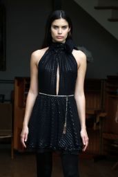 Sara Sampaio - Julie De Libran Show Haute Couture Fall/Winter 2019 2020 Show in Paris