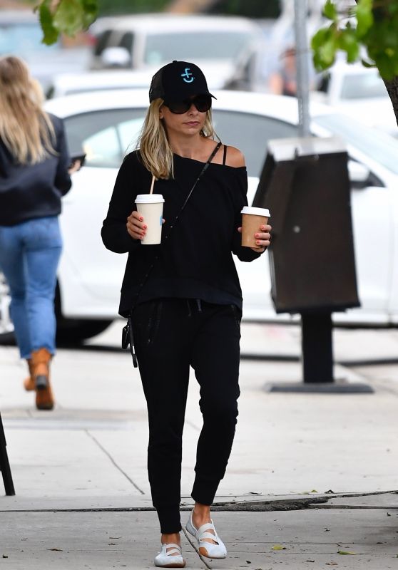 Sarah Michelle Gellar - Out in Brentwood 07/25/2019