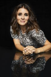 Shiri Appleby – Portraits in the Pizza Hut Lounge at SDCC 2019 • CelebMafia