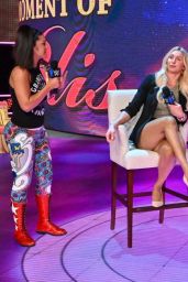 Alexa Bliss - WWE Smackdown in Sioux Falls 08/20/2019