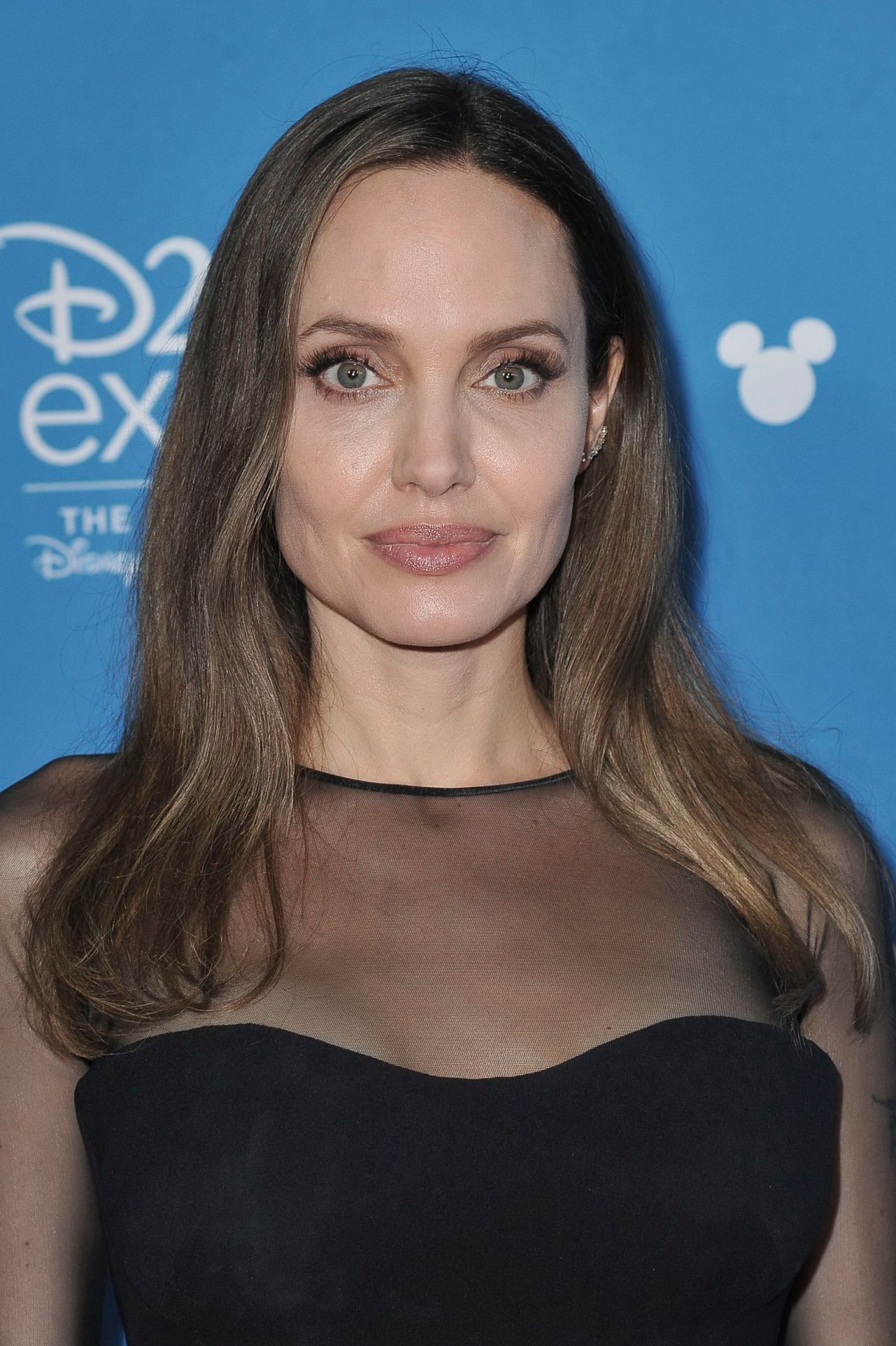 Angela Jolie