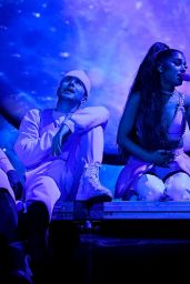 Ariana Grande - Performing at Lollapalooza in Chicago 08/04/2019