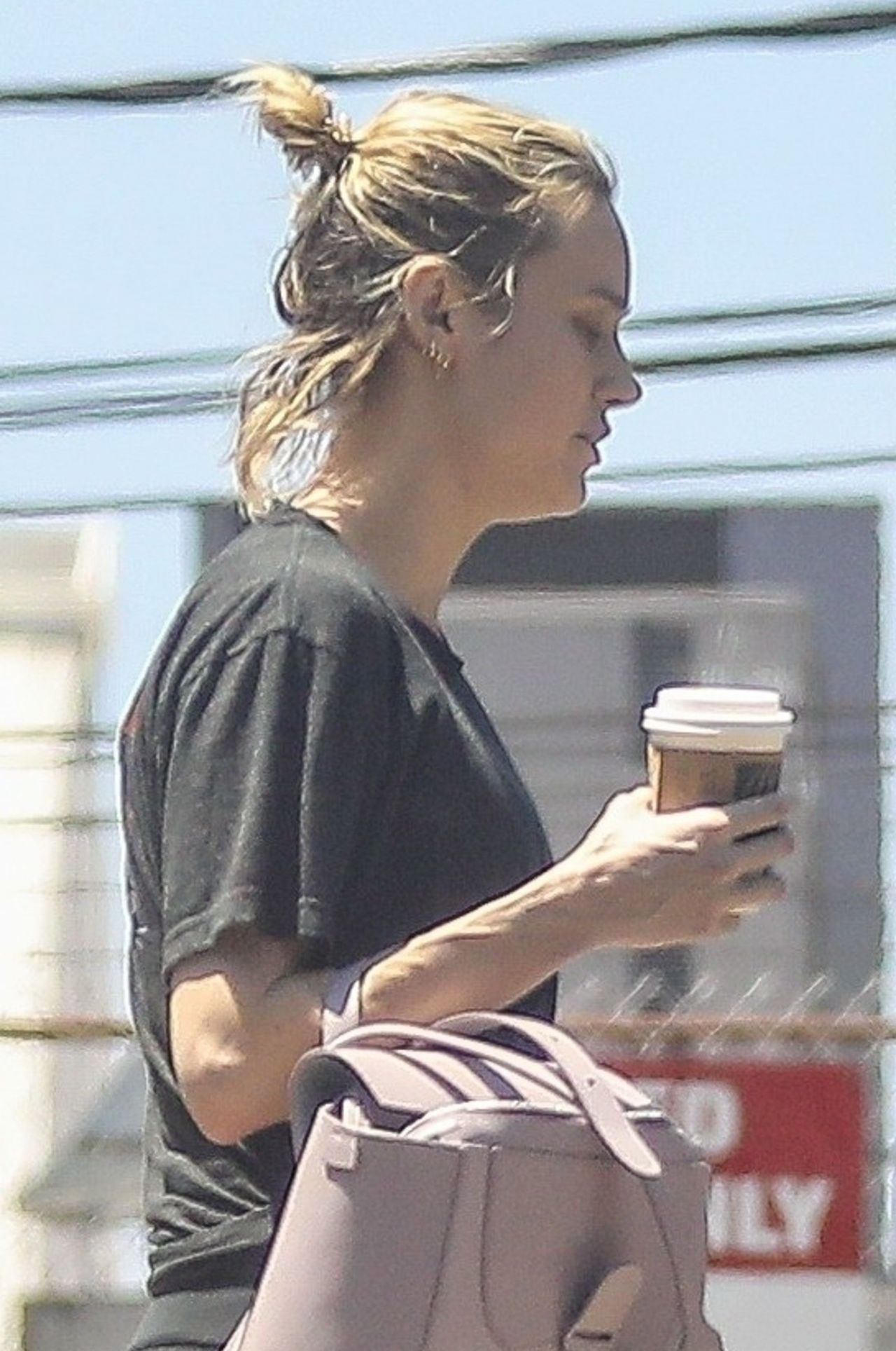 Brie Larson - Out in LA 08/01/2019 • CelebMafia