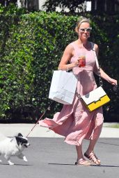 Brie Larson With Her Dogs - West Hollywood 08/12/2019