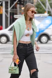 Gigi Hadid - Out in NYC 08/21/2019