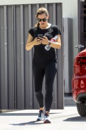 Jennifer Garner - Out in West Hollywood 08/22/2019