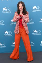 Juliette Binoche -"The Truth" Photocall at the 76th Venice Film Festival