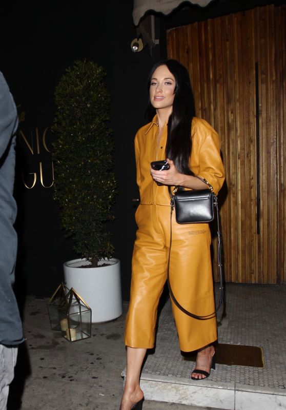 Kacey Musgraves Night Out Style - The Nice Guy club in West Hollywood 08/23/2019