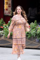 Kelly Brook - Out in London 08/01/2019
