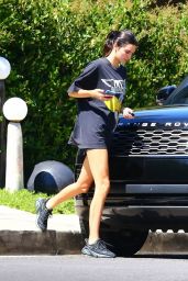 Kendall Jenner Summer Street Style 08/14/2019