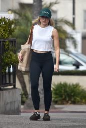 Kristen Bell in Leggings - Leaving a Gym in Los Feliz 08/23/2019
