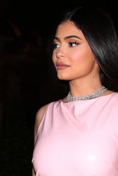 Kylie Jenner Night Out Style - Las Vegas 08/25/2019