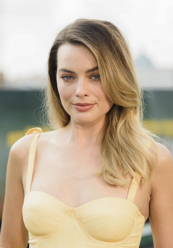 Margot Robbie – “Once Upon a Time in Hollywood” Photocall in Berlin
