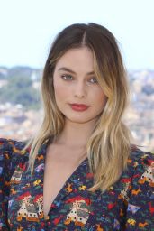 Margot Robbie – “Once Upon a Time in Hollywood” Photocall in Rome