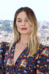 Margot Robbie – “Once Upon a Time in Hollywood” Photocall in Rome