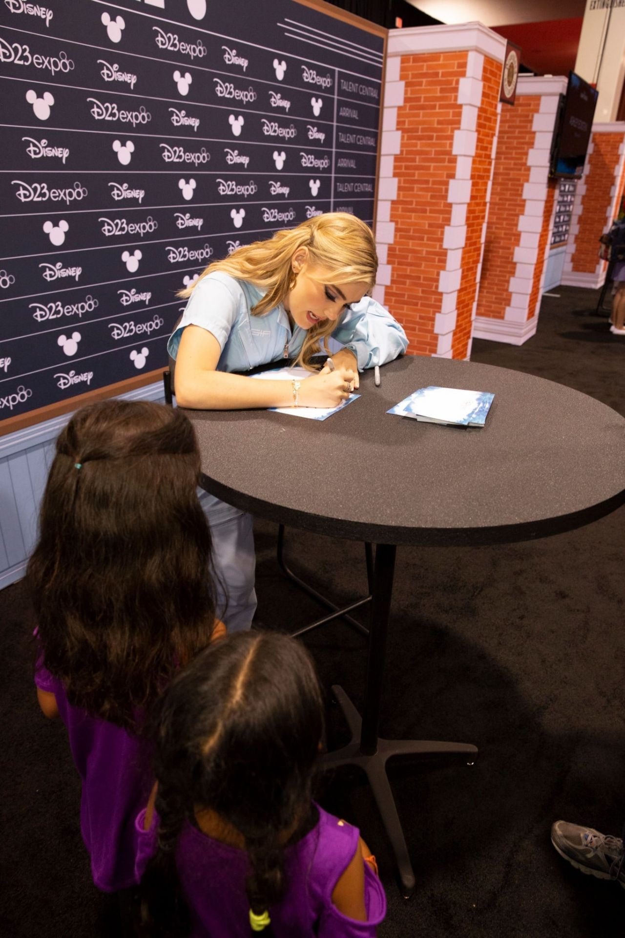 Meg Donnelly - D23 Expo in Anaheim 08/25/2019 • CelebMafia